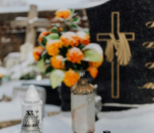 Nagrobki Gołębiewski